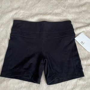 Gap fit short